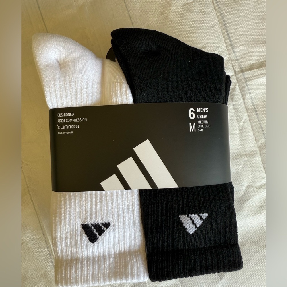 Adidas mens Athletic Cushioned Crew Socks With (6-pair)- Black and White